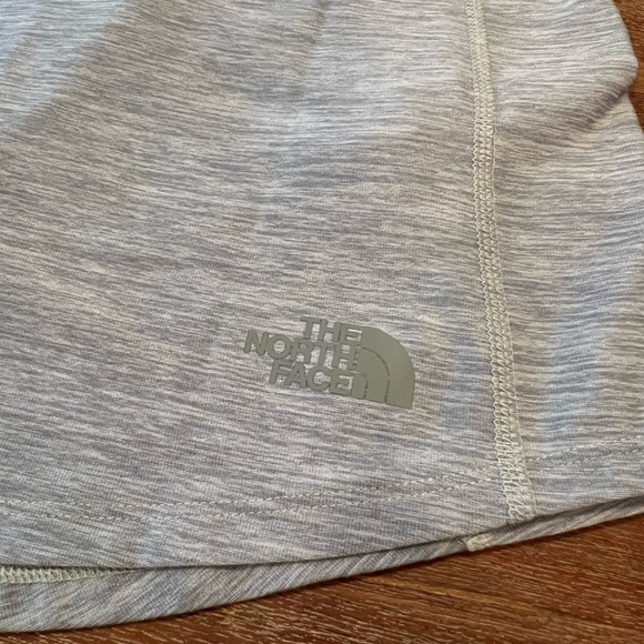 NWOT North Face Flash Dry women’s top size small - Picture 2 of 6